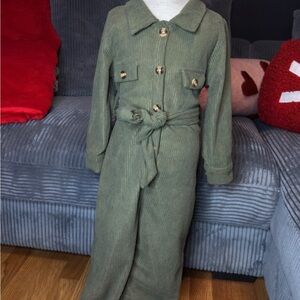 Corduroy belted Jumpsuit kids size 2-3y